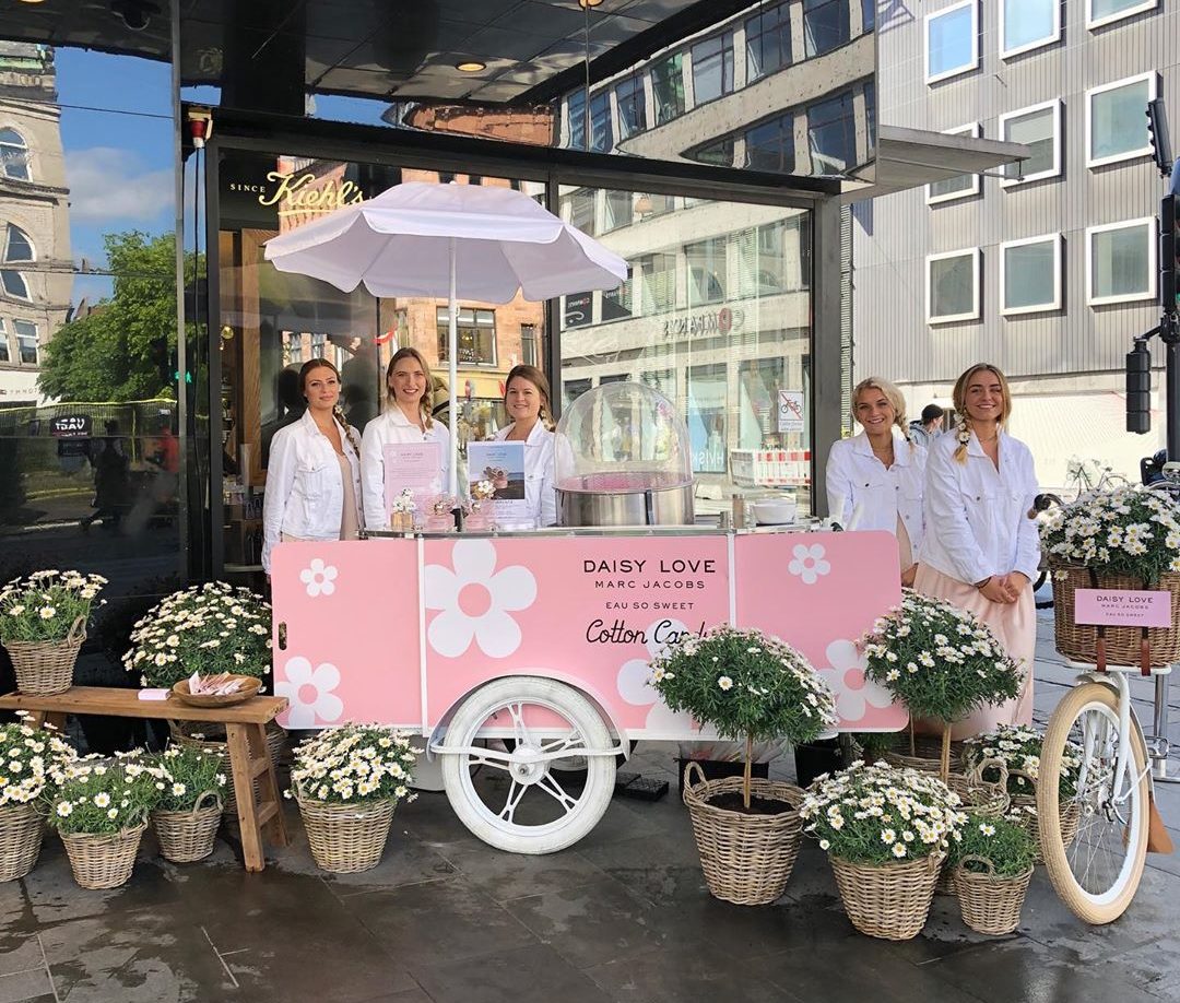 Muffin Wagon Merchandising In-Store  Food cart design, How to store bread,  Food cart