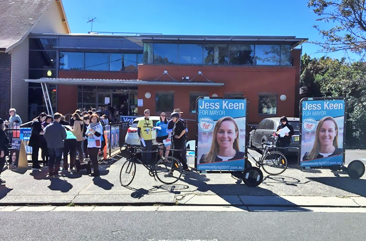 Elections campaign advertising on bikes