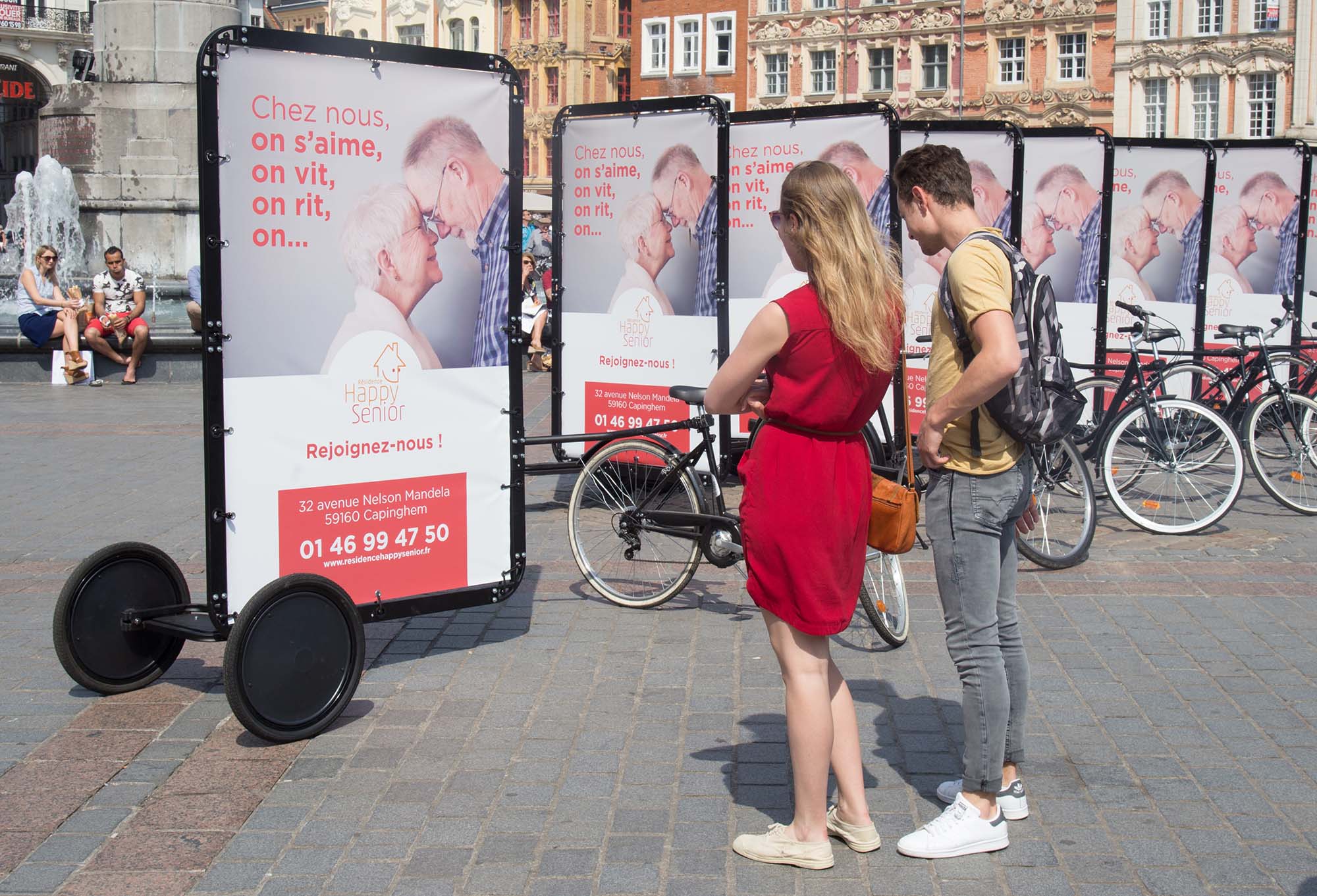 Bicycle ADVERTISING trailer FREE UK POSTAGE mobile billboard 