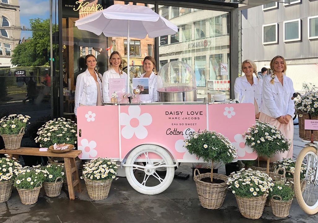 These Mobile Pop Up Shops Can Transform Your Business Overnight